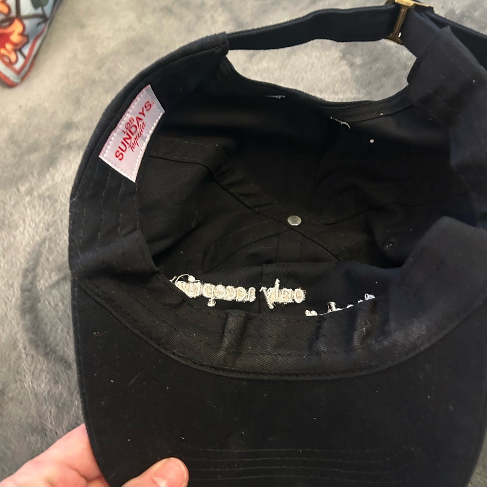 Black Embroidered Cap - Picture 3 of 4